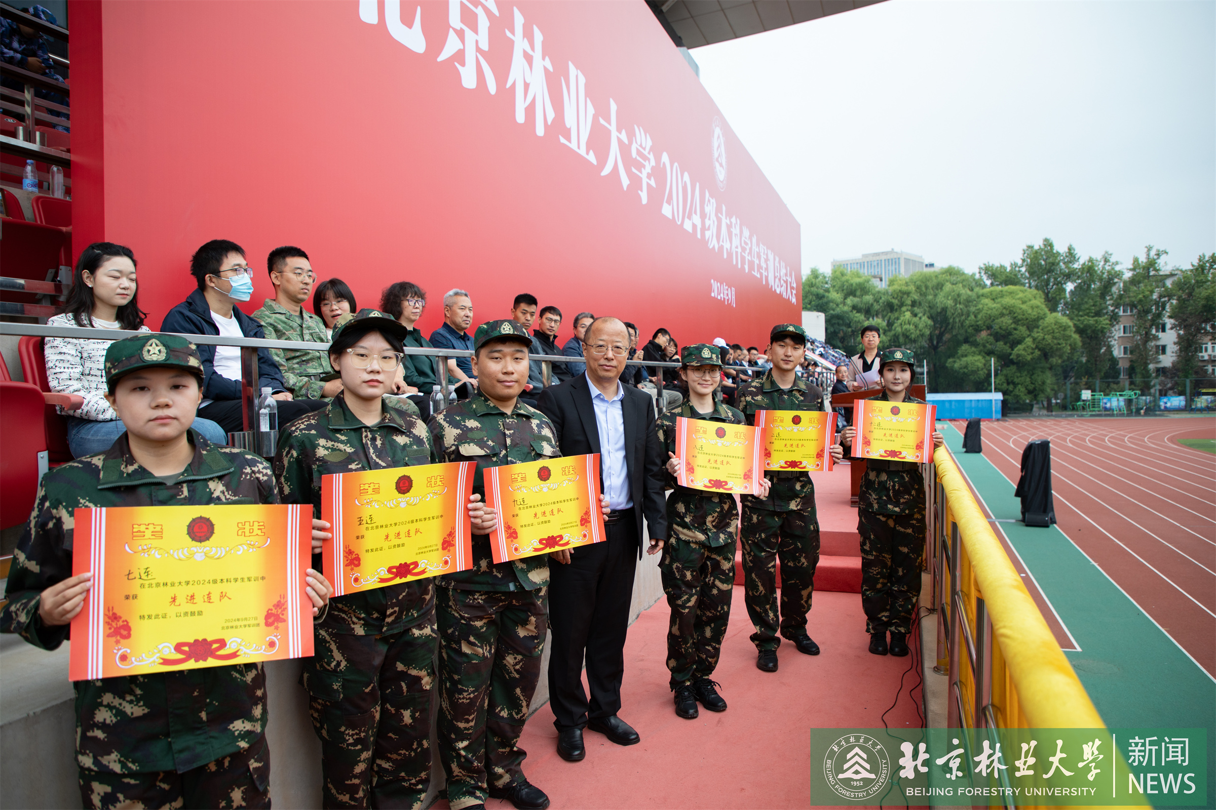 9272軍訓-15.jpg